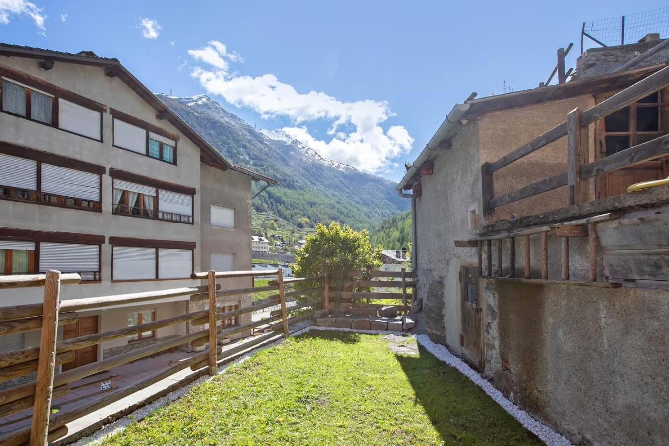 Maison De La Musique Cogne Exterior photo